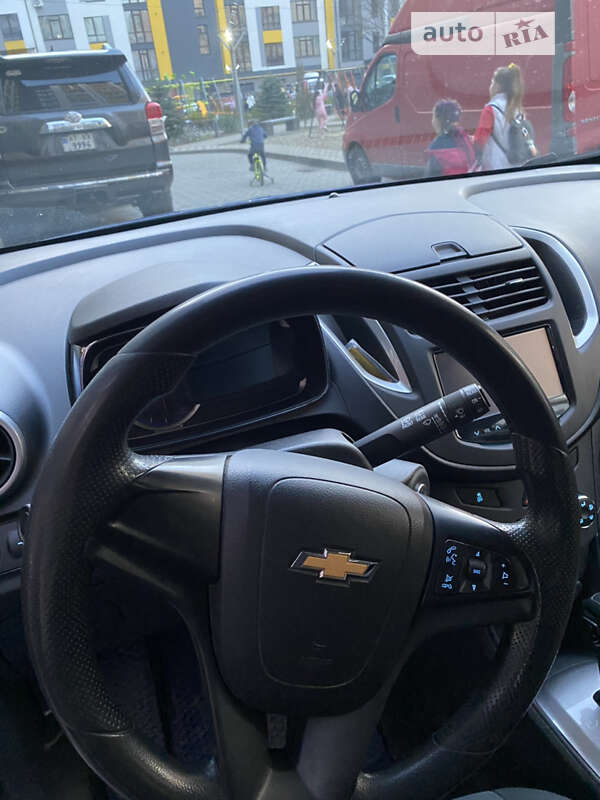 Внедорожник / Кроссовер Chevrolet Trax 2016 в Ивано-Франковске