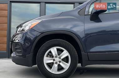 Позашляховик / Кросовер Chevrolet Trax 2018 в 