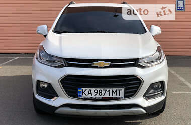 Внедорожник / Кроссовер Chevrolet Trax 2020 в Киеве