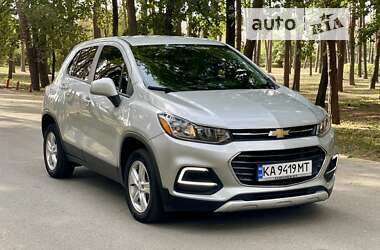 Внедорожник / Кроссовер Chevrolet Trax 2019 в Киеве