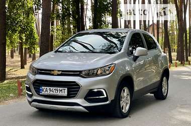 Внедорожник / Кроссовер Chevrolet Trax 2019 в Киеве