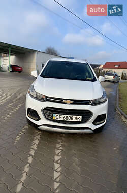 Внедорожник / Кроссовер Chevrolet Trax 2017 в 