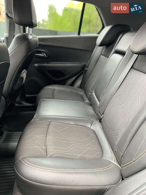 Внедорожник / Кроссовер Chevrolet Trax 2019 в Южном