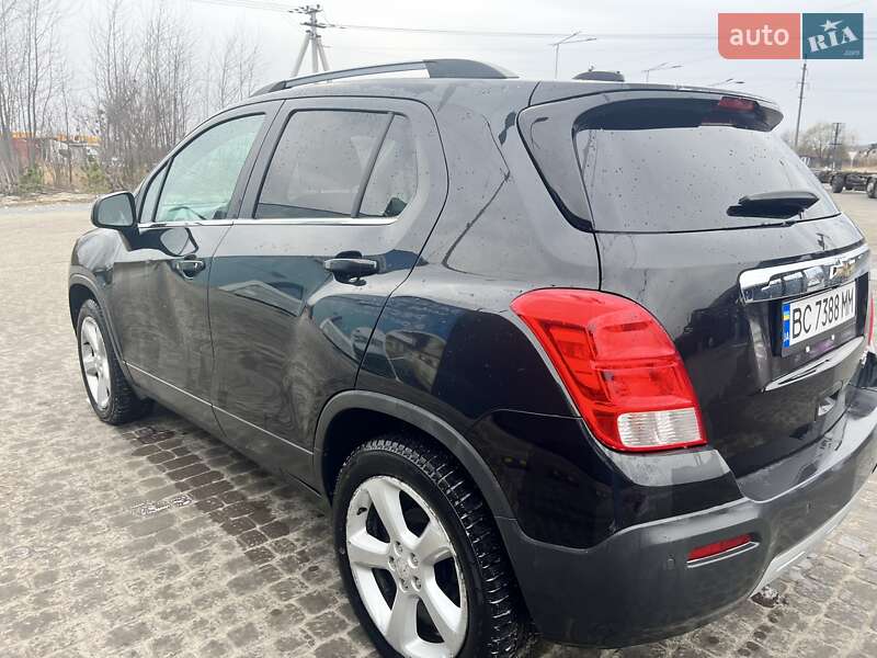 Внедорожник / Кроссовер Chevrolet Trax 2015 в Винниках
