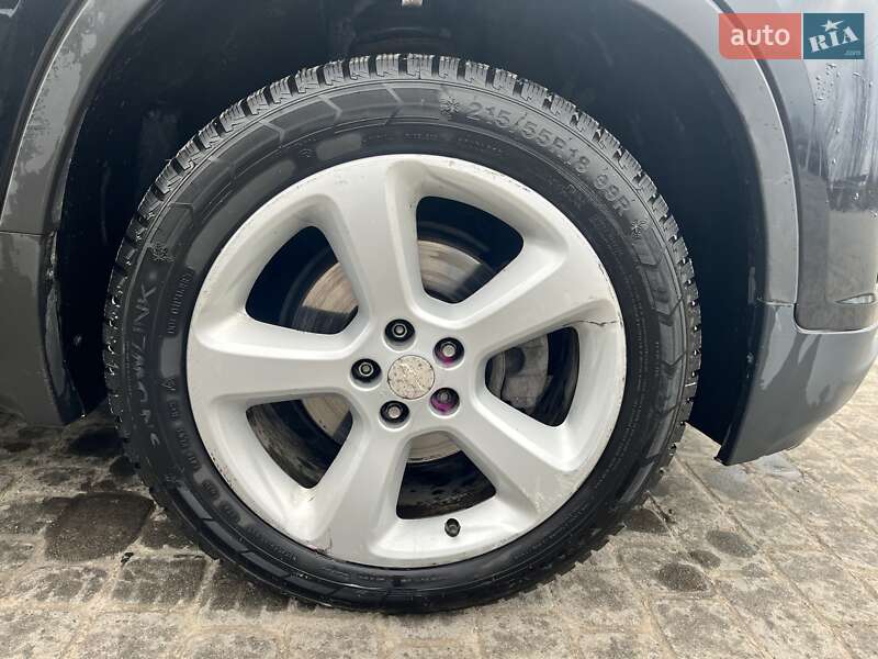 Внедорожник / Кроссовер Chevrolet Trax 2015 в Винниках