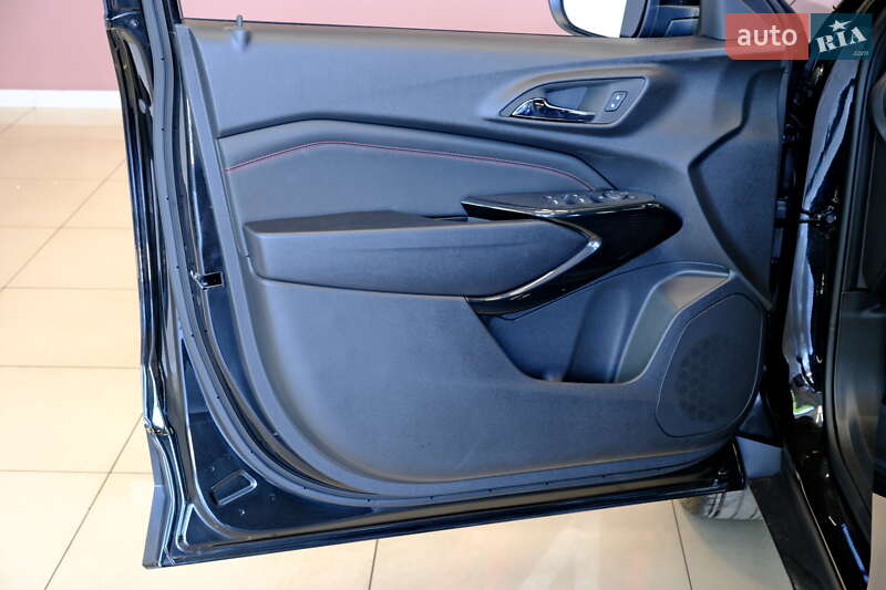 Внедорожник / Кроссовер Chevrolet Trax 2025 в Одессе