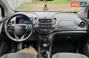 Внедорожник / Кроссовер Chevrolet Trax 2014 в 
