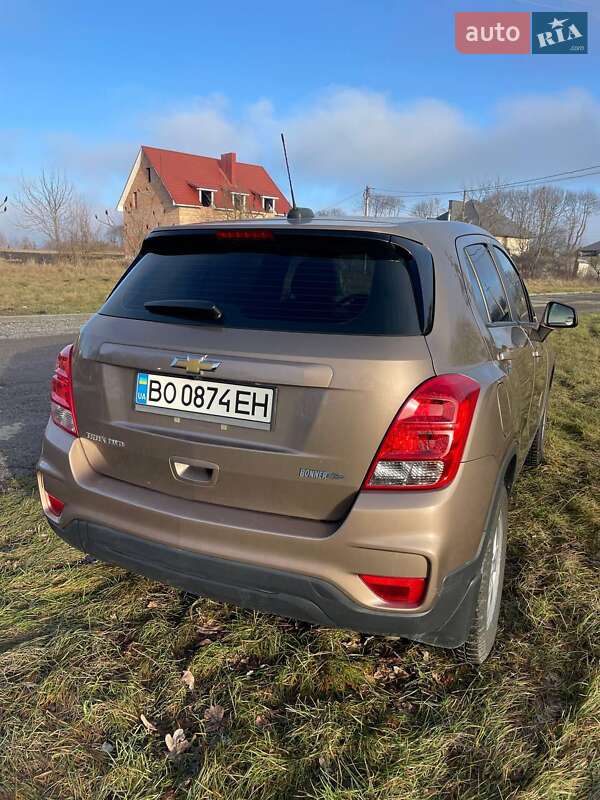 Внедорожник / Кроссовер Chevrolet Trax 2018 в Тернополе