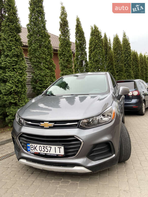 Внедорожник / Кроссовер Chevrolet Trax 2019 в 