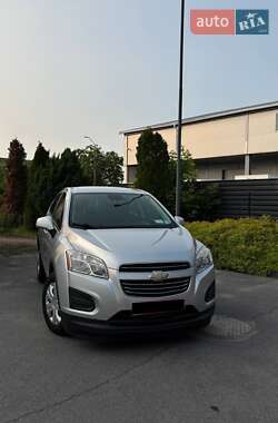 Внедорожник / Кроссовер Chevrolet Trax 2016 в Житомире