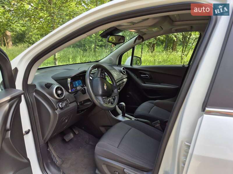 Позашляховик / Кросовер Chevrolet Trax 2016 в Софіївській Борщагівці