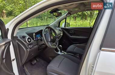 Внедорожник / Кроссовер Chevrolet Trax 2016 в 
