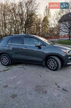 Внедорожник / Кроссовер Chevrolet Trax 2017 в 