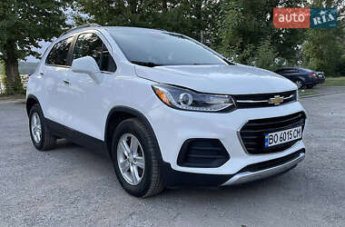 Внедорожник / Кроссовер Chevrolet Trax 2017 в 