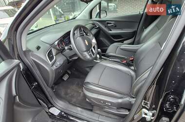 Внедорожник / Кроссовер Chevrolet Trax 2018 в 