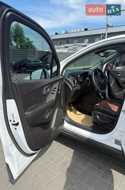 Внедорожник / Кроссовер Chevrolet Trax 2018 в 