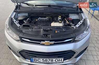 Внедорожник / Кроссовер Chevrolet Trax 2018 в 