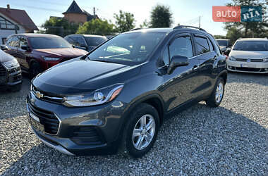 Внедорожник / Кроссовер Chevrolet Trax 2018 в 
