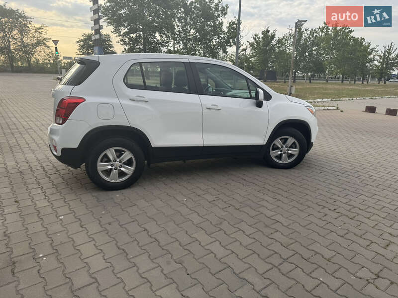 Внедорожник / Кроссовер Chevrolet Trax 2019 в Николаеве