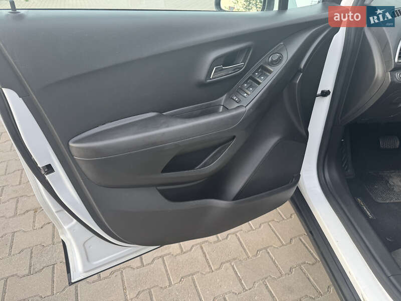 Внедорожник / Кроссовер Chevrolet Trax 2019 в Николаеве