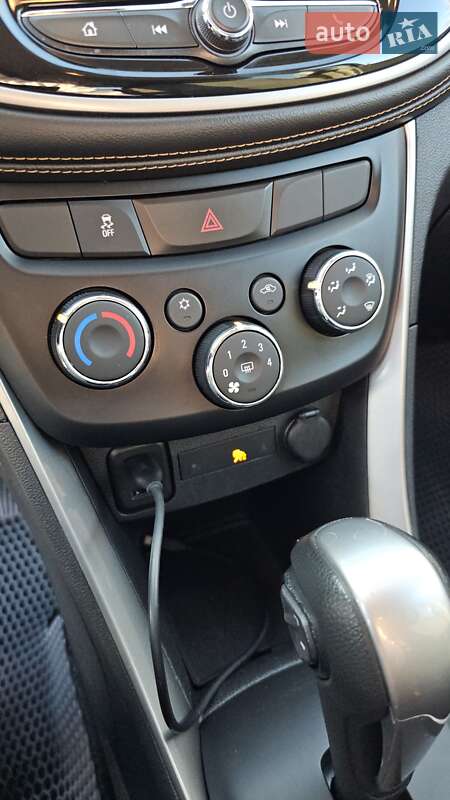 Внедорожник / Кроссовер Chevrolet Trax 2018 в Одессе