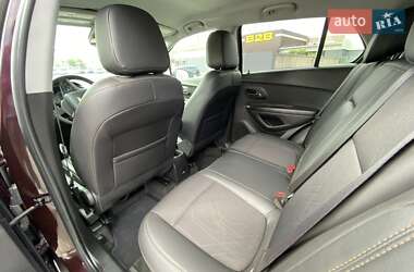 Внедорожник / Кроссовер Chevrolet Trax 2022 в 