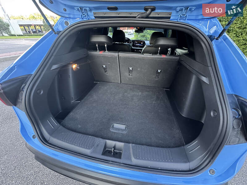 Внедорожник / Кроссовер Chevrolet Trax 2023 в Киеве фото 38 Внедорожник / Кроссовер Chevrolet Trax 2023 в Киеве