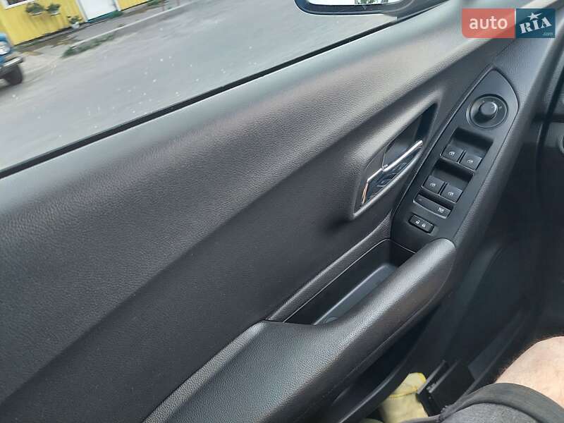 Внедорожник / Кроссовер Chevrolet Trax 2018 в Полтаве