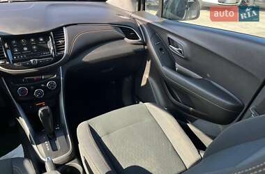 Позашляховик / Кросовер Chevrolet Trax 2018 в 