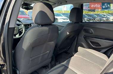 Позашляховик / Кросовер Chevrolet Trax 2018 в 