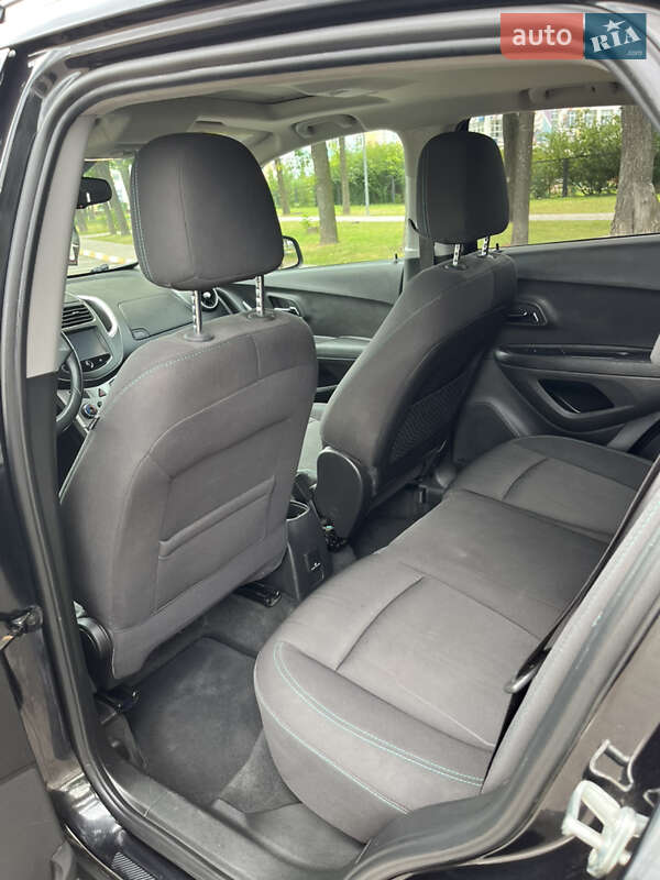 Внедорожник / Кроссовер Chevrolet Trax 2015 в Киеве