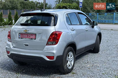 Внедорожник / Кроссовер Chevrolet Trax 2019 в 