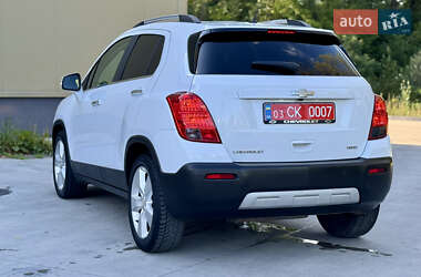 Внедорожник / Кроссовер Chevrolet Trax 2013 в 