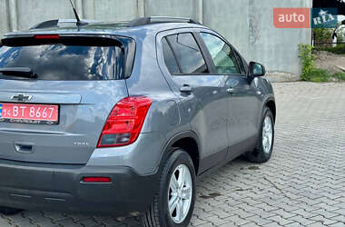 Внедорожник / Кроссовер Chevrolet Trax 2014 в 