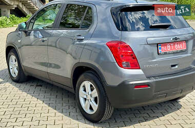Внедорожник / Кроссовер Chevrolet Trax 2014 в 