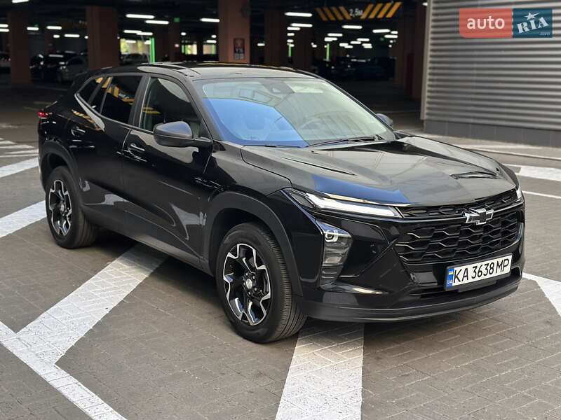Внедорожник / Кроссовер Chevrolet Trax 2023 в Киеве