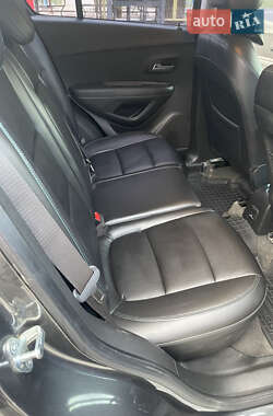 Внедорожник / Кроссовер Chevrolet Trax 2015 в 
