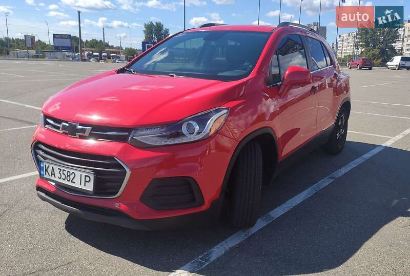 Внедорожник / Кроссовер Chevrolet Trax 2020 в Киеве