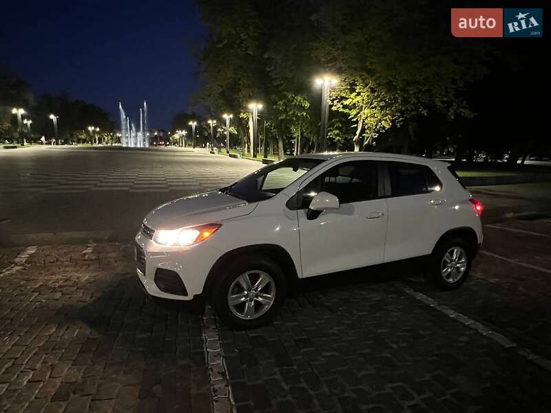 Внедорожник / Кроссовер Chevrolet Trax 2019 в Харькове