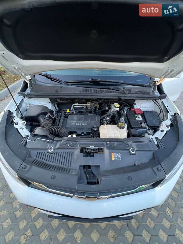 Внедорожник / Кроссовер Chevrolet Trax 2019 в Харькове