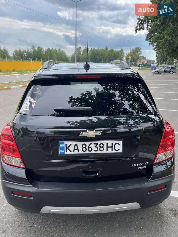 Позашляховик / Кросовер Chevrolet Trax 2015 в Києві
