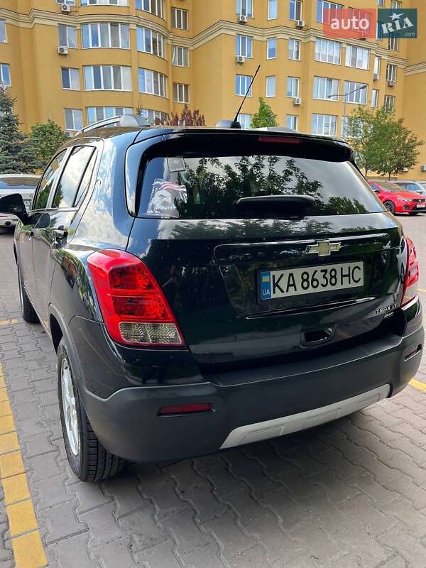 Позашляховик / Кросовер Chevrolet Trax 2015 в Києві