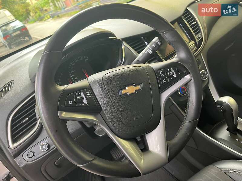 Внедорожник / Кроссовер Chevrolet Trax 2017 в Ладыжине