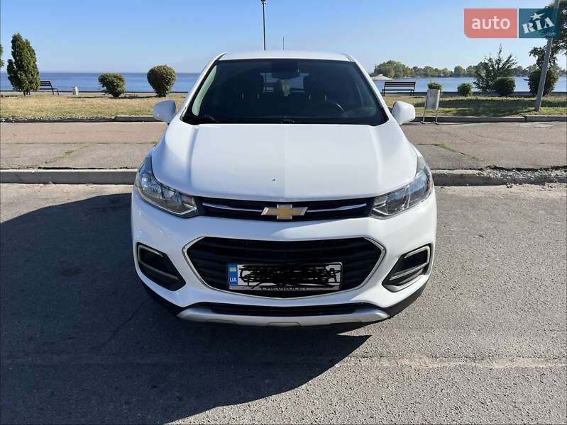 Внедорожник / Кроссовер Chevrolet Trax 2016 в Черкассах