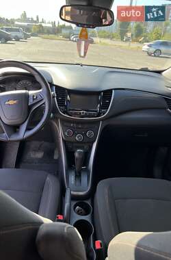 Позашляховик / Кросовер Chevrolet Trax 2016 в 