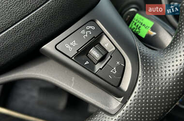 Позашляховик / Кросовер Chevrolet Trax 2020 в  фото 30 Позашляховик / Кросовер Chevrolet Trax 2020 в