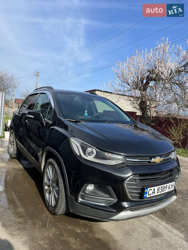 Внедорожник / Кроссовер Chevrolet Trax 2016 в 
