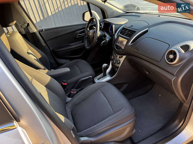 Внедорожник / Кроссовер Chevrolet Trax 2016 в Днепре
