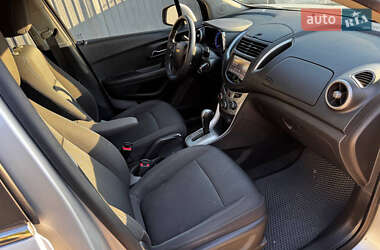 Внедорожник / Кроссовер Chevrolet Trax 2016 в 