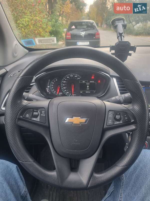 Внедорожник / Кроссовер Chevrolet Trax 2020 в Полтаве фото 5 Внедорожник / Кроссовер Chevrolet Trax 2020 в Полтаве